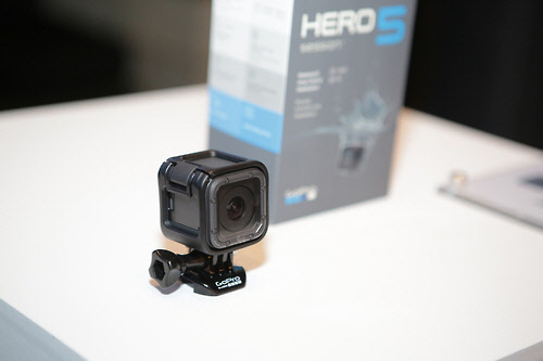 고프로 히어로 5 세션 저가형 최신 액션캠인 고프로 '히어로 5 세션' 소비자가 43만원이다. 사진=연합뉴스